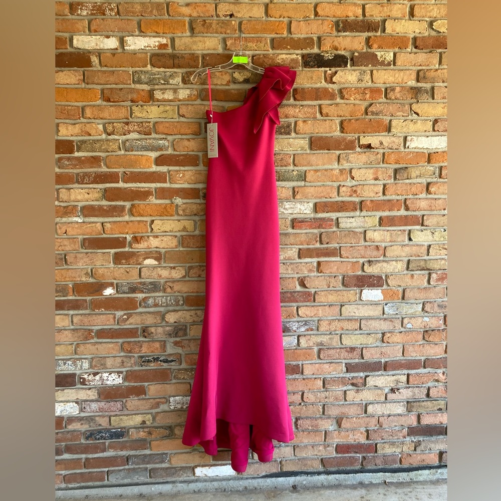 Valentine’s: Jovani Fuschia Mermaid Long Formal Dress, Size 2, BNWT
